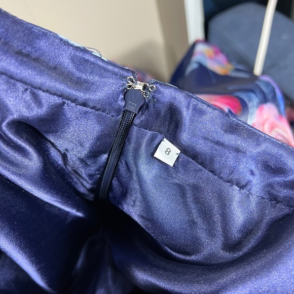 🚫SOLD! NEW! |•MADISON JAMES•| Navy Floral Print Two Piece Formal Prom Dress - Picture 8 of 12